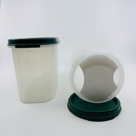 VTG Tupperware, Spice Container Storage Set of 7 with Lids, Food Kitchenware - Picture 4 of 6